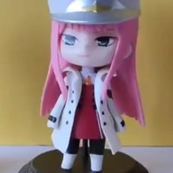 Zero Two (02) Mini figure - Picture 2 of 4